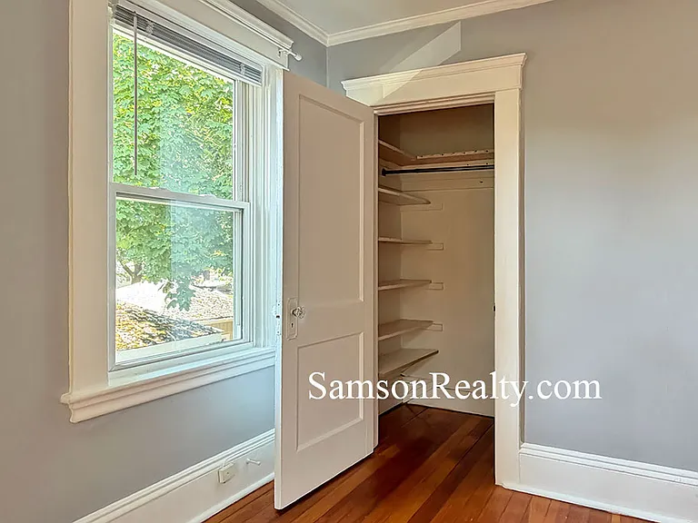 38 Viola Ave #2 — Photo 9