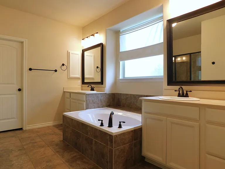 2925 Morning Star Dr — Photo 19