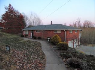 404 Summit Rd, Marietta, OH 45750