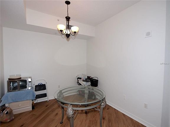 5th image of 3730 Cadbury Cir APT 714