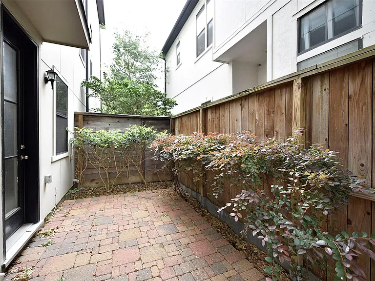 5813A Kiam St — Photo 12