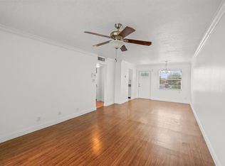 9911 Sandalfoot Blvd APT 113, Boca Raton, FL 33428