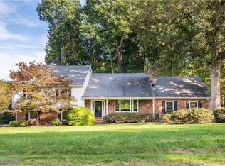 1511 Monmouth Dr, Henrico, VA 23238