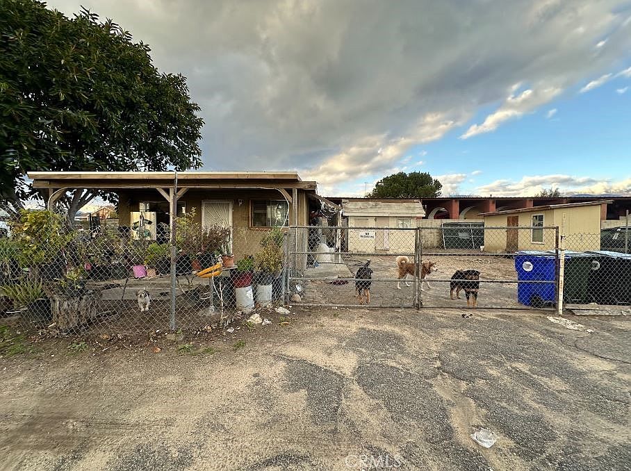 3601 Gray St, Muscoy, CA 92407 Zillow