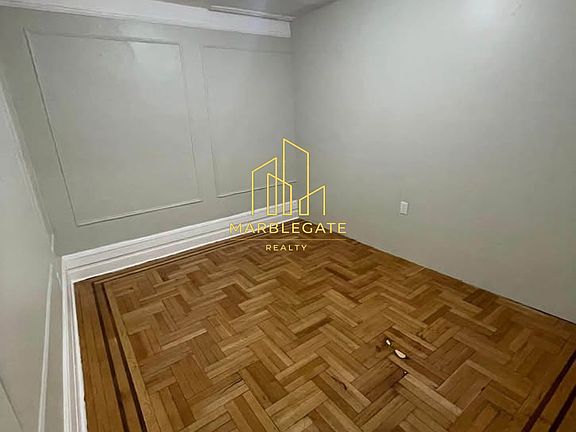 4th image of 245-244 Roseville Ave #5011