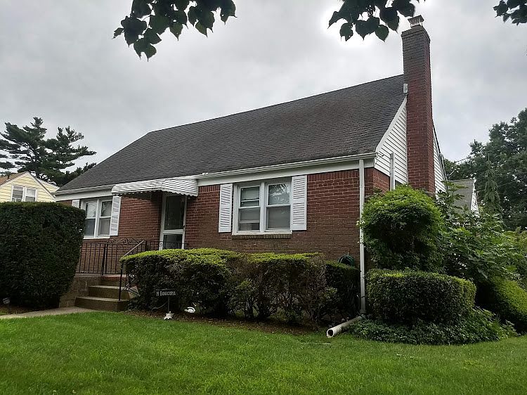 1st image of 293 Belmont Ave