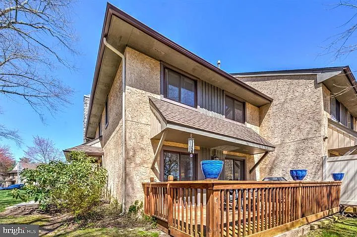 17 Ashford Dr — Photo 33