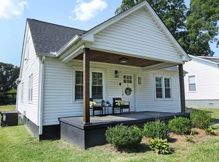 420 Simpson St, Florence, AL 35630