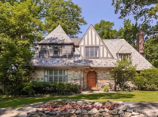 5 Red Oak Rd, Bronxville, NY 10708