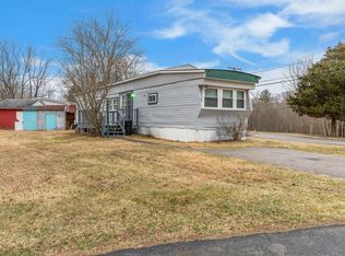 25 Caincrest Rd, York, ME 03909