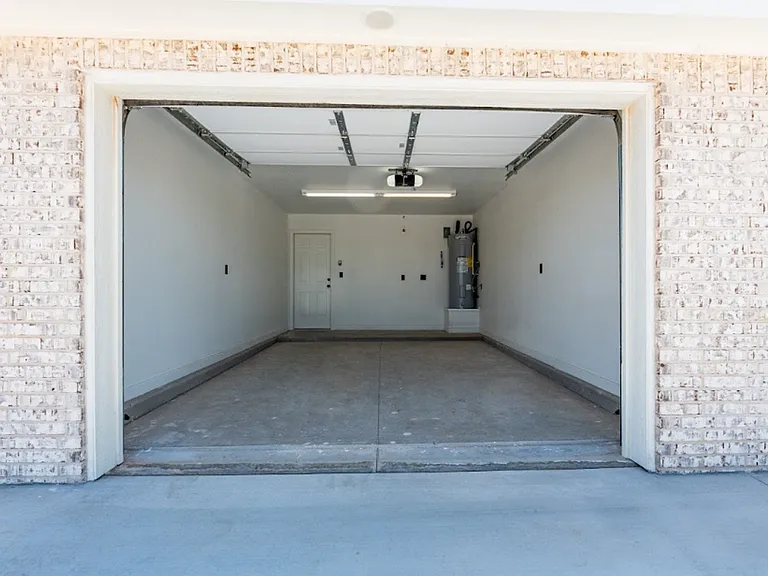 128 Chisum Dr — Photo 14