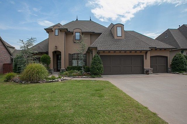 Legacy Park 5 bedroom home.