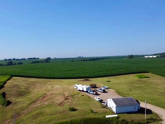 3rd image of 30950 County Highway D55