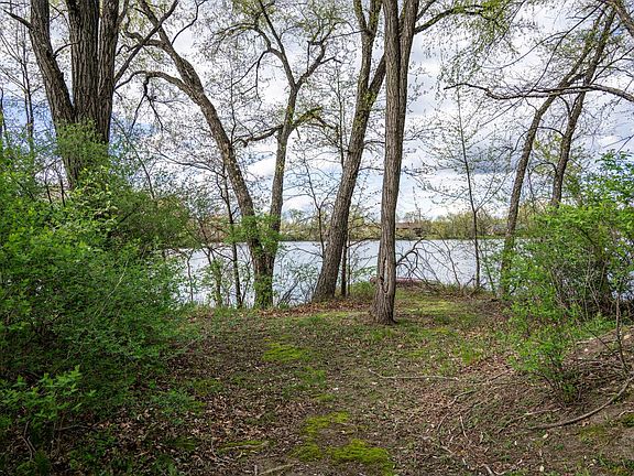 5th image of Hog Island Rd