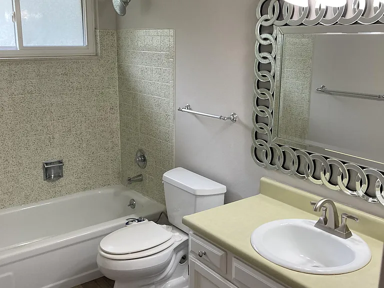 172 Olympus Cir — Photo 12