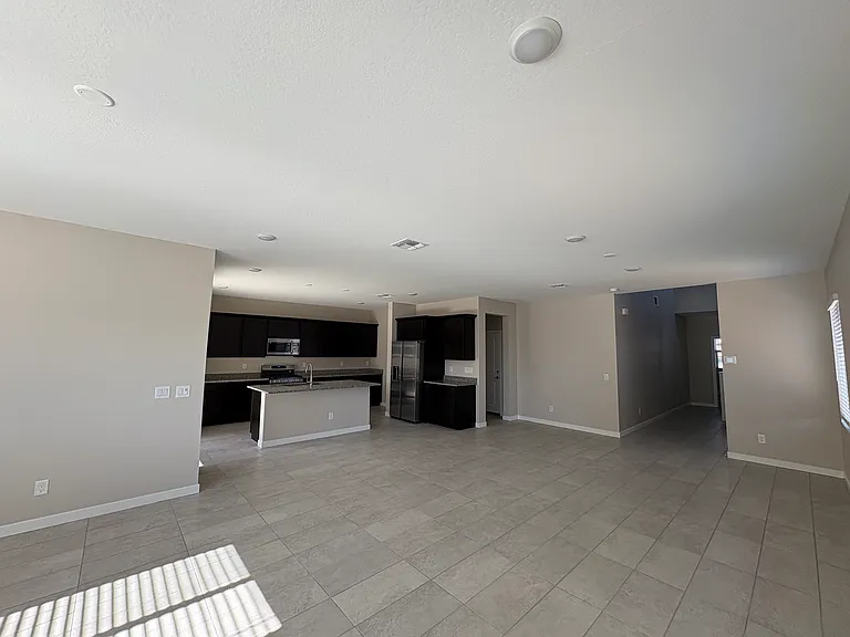 3354 S 180th Ln — Photo 33
