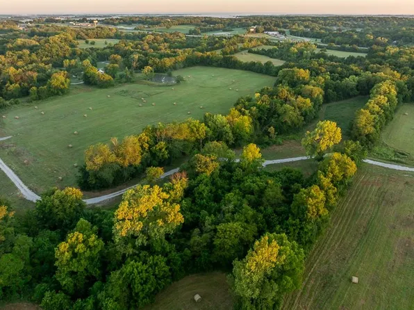 S Outer Belt Rd, Lone Jack, MO 64070