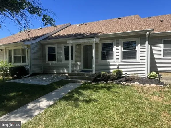 63 Corso Italia Unit D, Freehold, NJ 07728