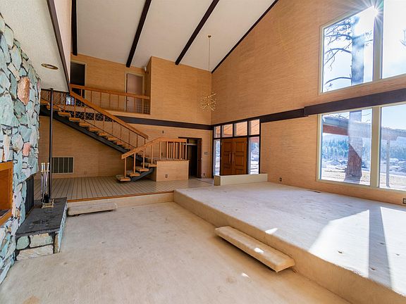 5th image of 12411 E Dickens Ln