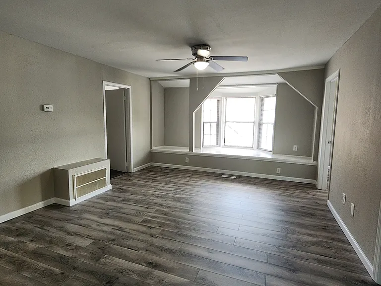 1319 Autumn Ave — Photo 17