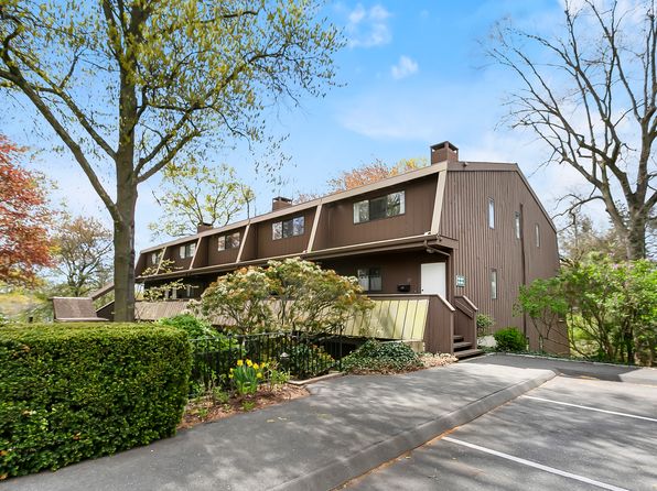 193 Knapps Hwy UNIT 193, Fairfield, CT 06825