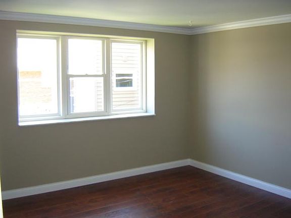 5th image of 7311 Hoover Ave #203