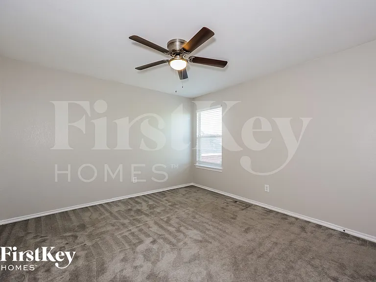 7060 Chapelridge Dr — Photo 11