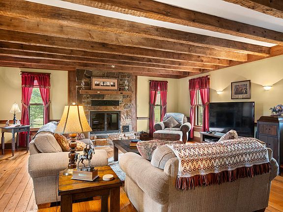 24th image of this home