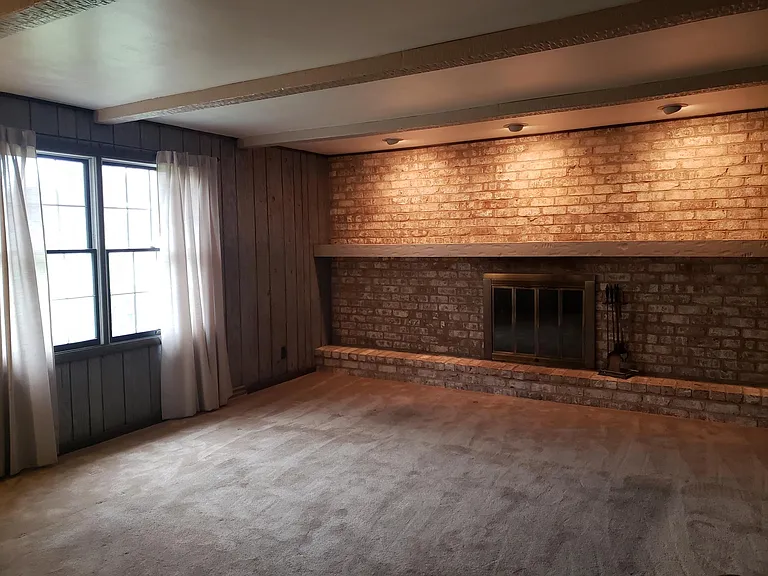 5660 Sharon Dr — Photo 5