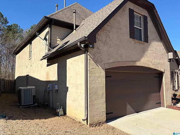 3rd image of 3539 Harrier Rd