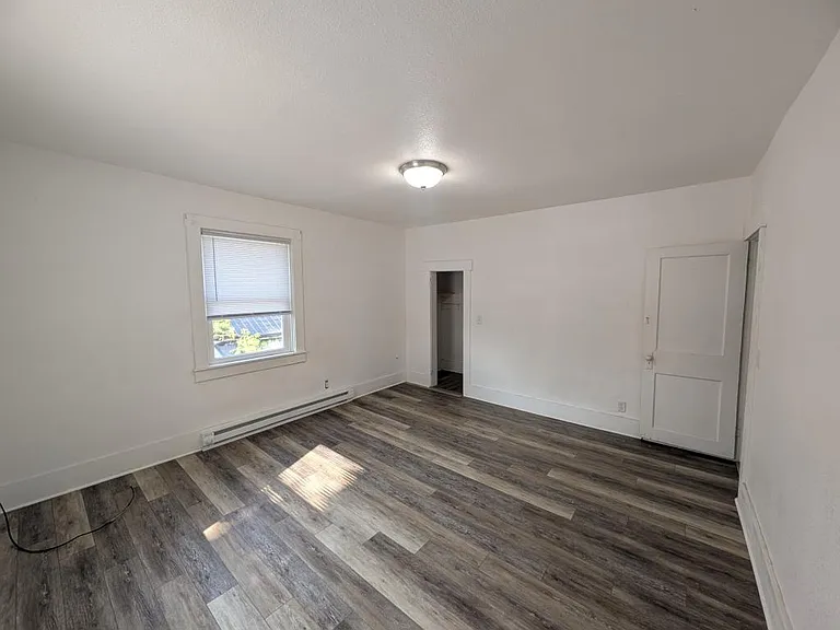 501 N Main St — Photo 12