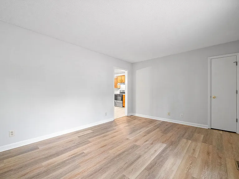 510 Aspen Dr — Photo 7