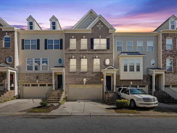 8352 Primanti Blvd, Raleigh, NC 27612