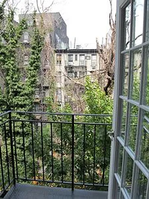 Rented by Centennial Properties NY | media 8