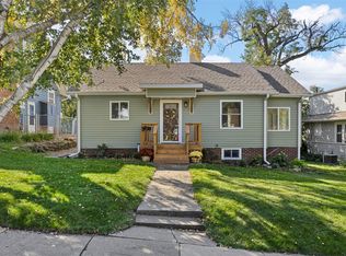 1715 8th Ave SE, Cedar Rapids, IA 52403