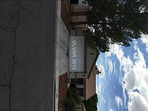 1st image of 9455 Lake Creek St