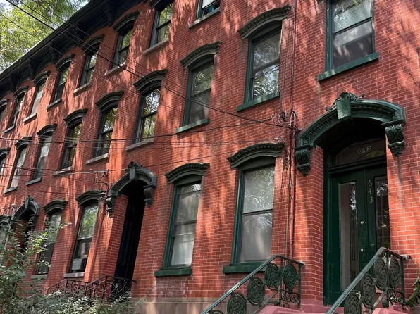 643 Jersey Avenue image 1 of 1
