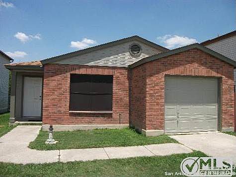 1st image of 3749 Candlebluff Dr