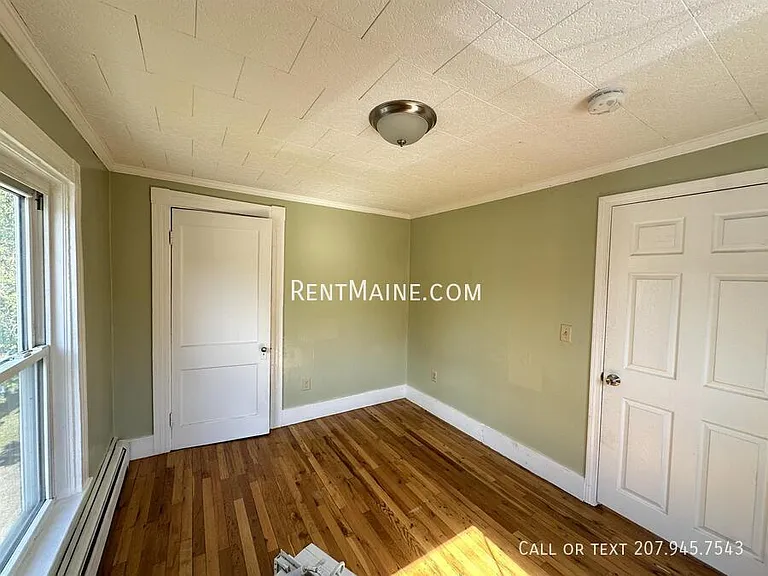 233 Parkview Ave #2 — Photo 5