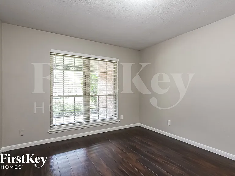 1610 Atlanta St — Photo 13