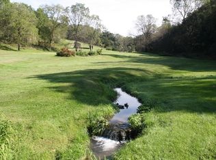 18074 Oneil Rd, Mineral Pt, WI 53565