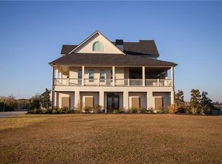 11 River Rd, Lake Charles, LA 70601