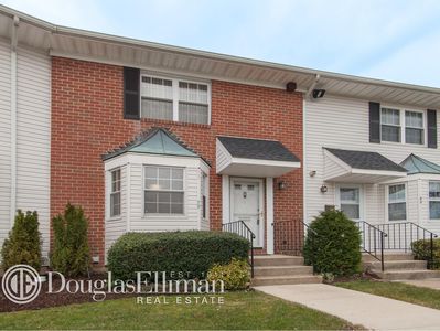 79 Santa Barbara Dr, Plainview, NY, 11803
