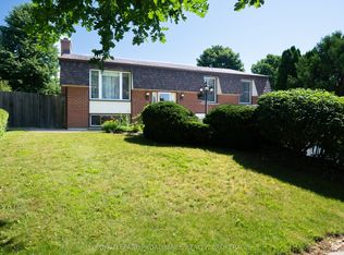862 Berwick Pl, Kingston, ON K7M6B6