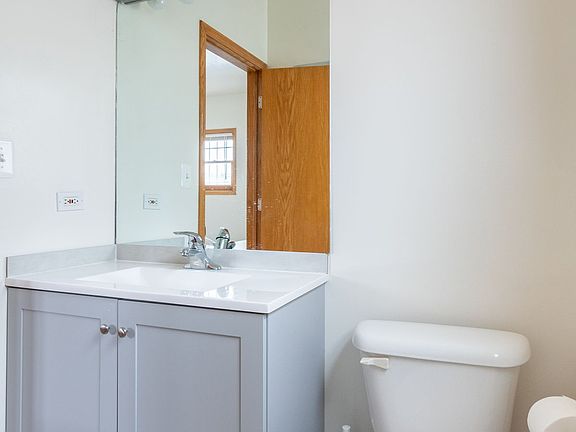 5th image of 1446 N Campbell Ave #C