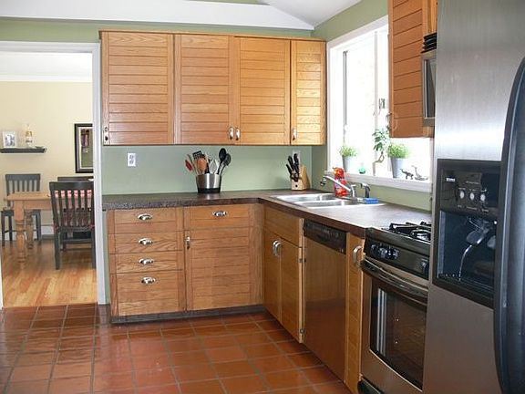 Kitchen w/ New Appliances