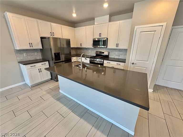 6623 Palmer Crest St — Photo 4