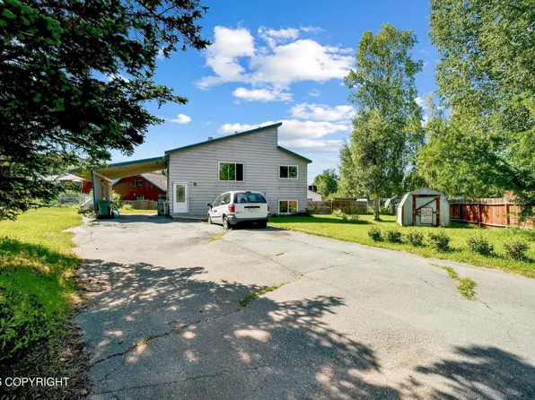 8520 Craiger Ct, Anchorage, AK 99507