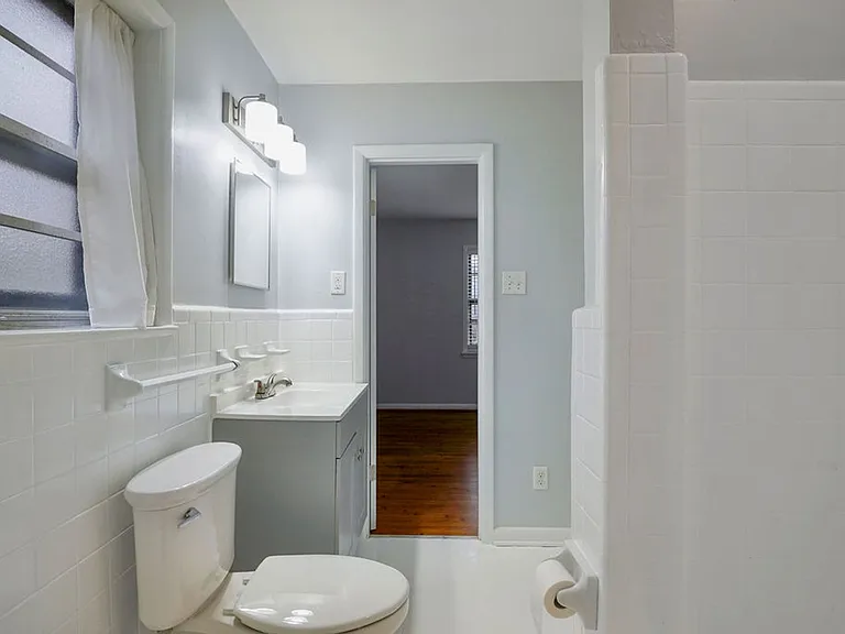 969 Oak Grove Rd — Photo 21