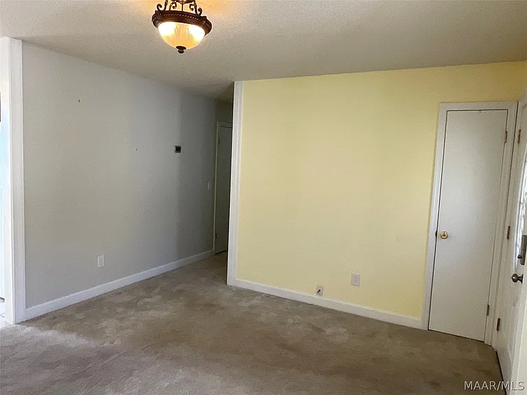 1100 Ashurst Bar Rd — Photo 32
